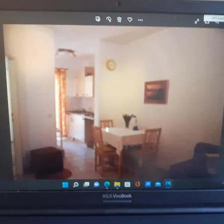Apartman Bol Apartment